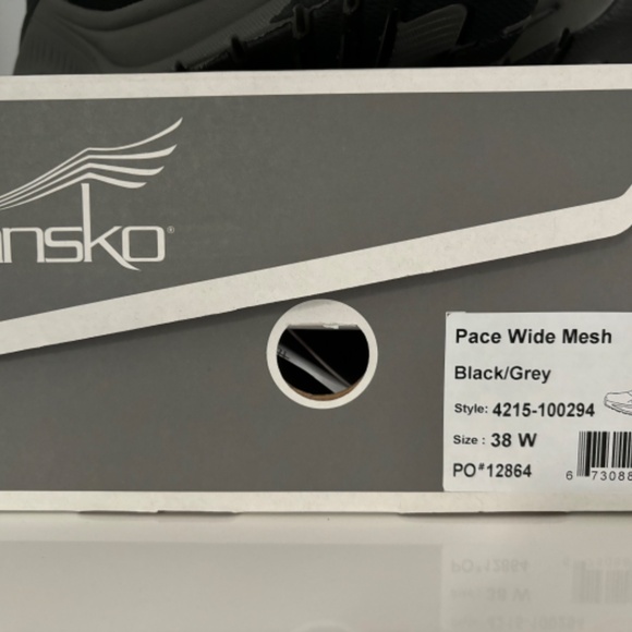 Dansko Pace Sneakers - Picture 2 of 5